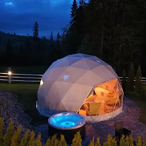 Mountain Glamp & Jacuzzi Luxuszelt
